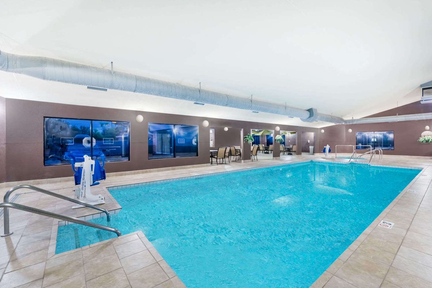 Days Inn by Wyndham Bismarck 18/32