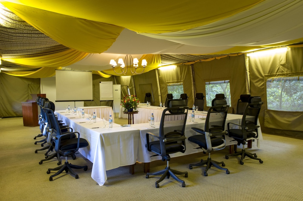 Arusha Serena Hotel Resort Spa 24/50