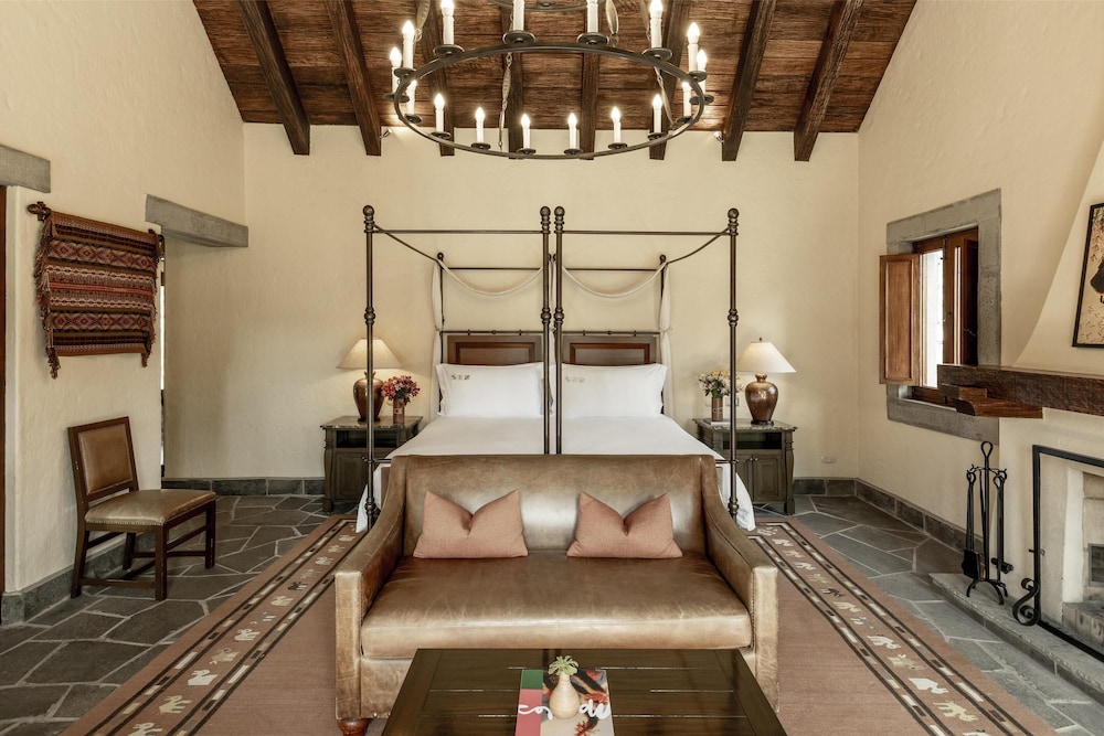 Belmond Las Casitas 4/50