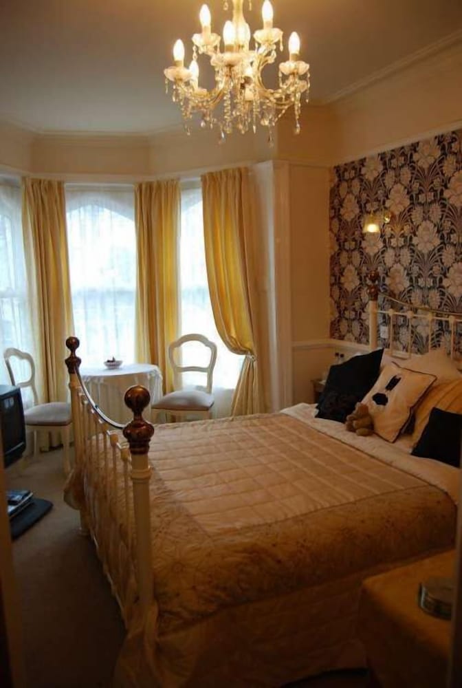 No9 Guest House 20/37