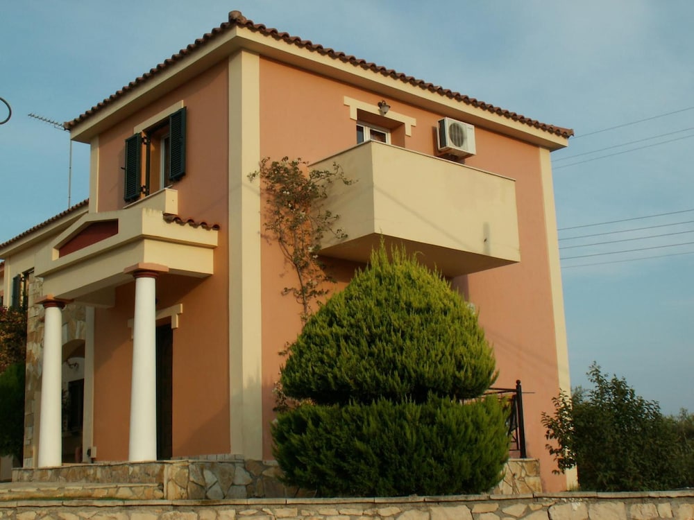 Elanthi Village Hotel in Zakynthos