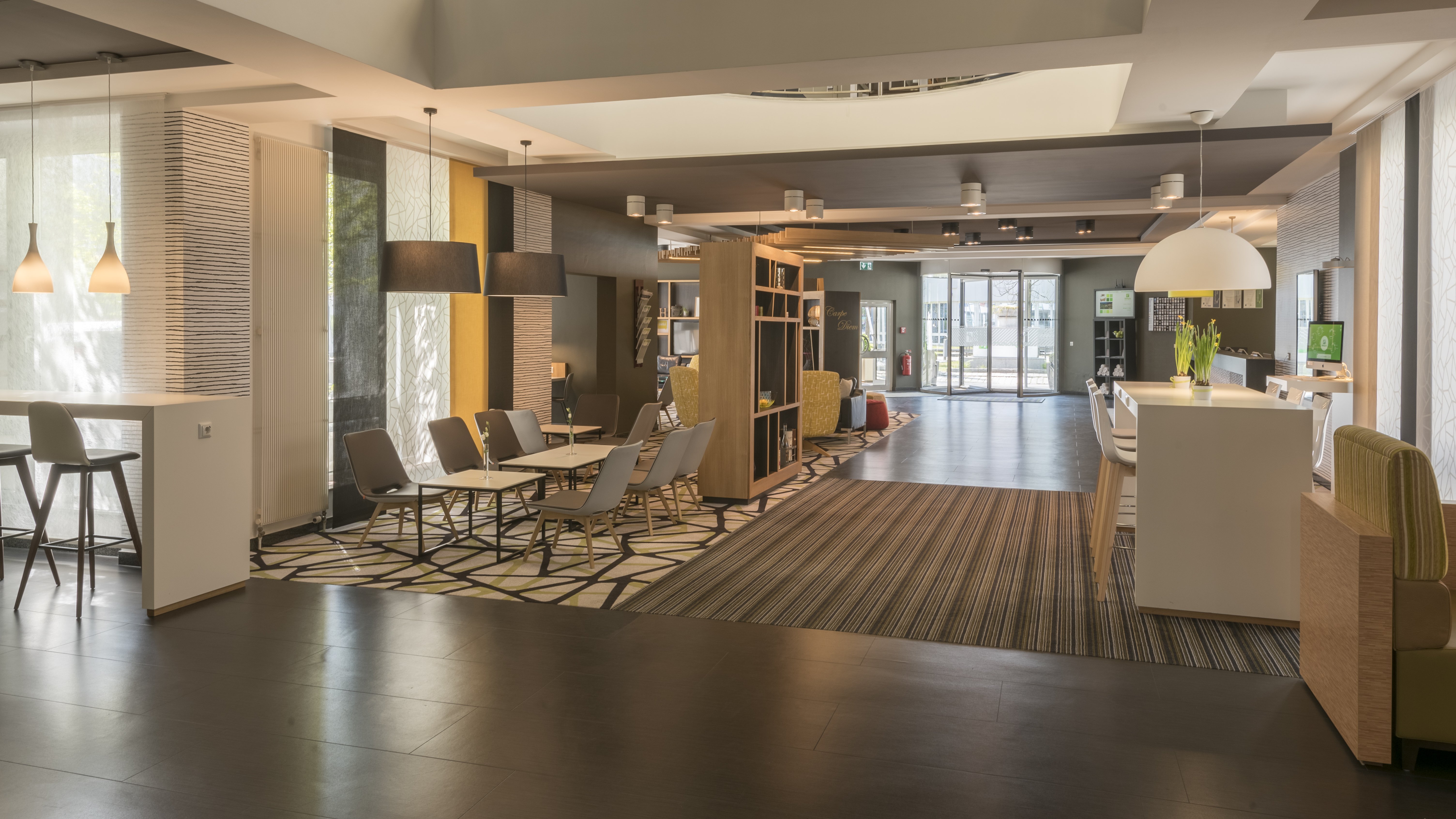 Holiday Inn Munchen Unterhaching 12/80