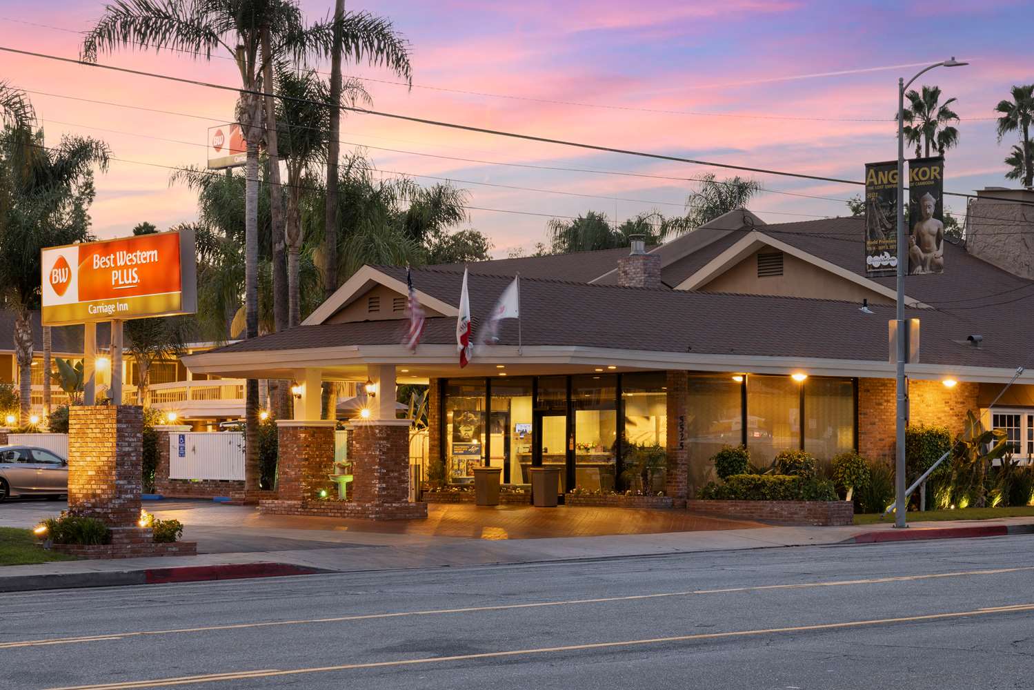 Best Western Plus Carriage Inn 2/78