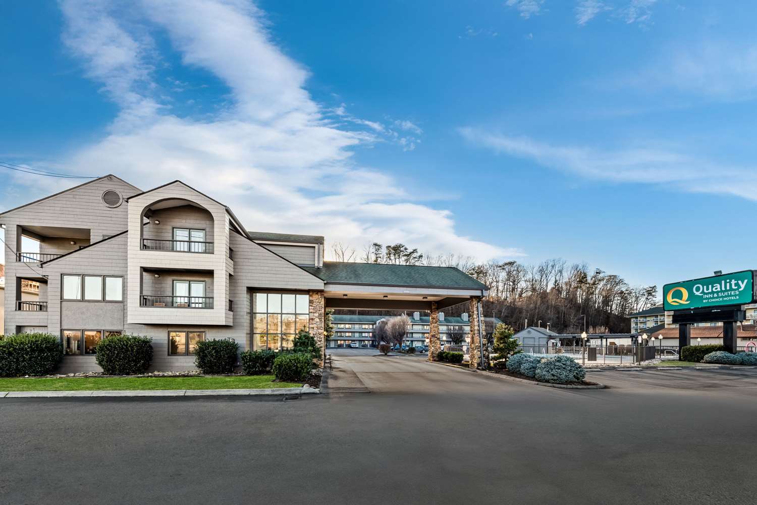 Quality Inn And Suites Dollywood 6/31