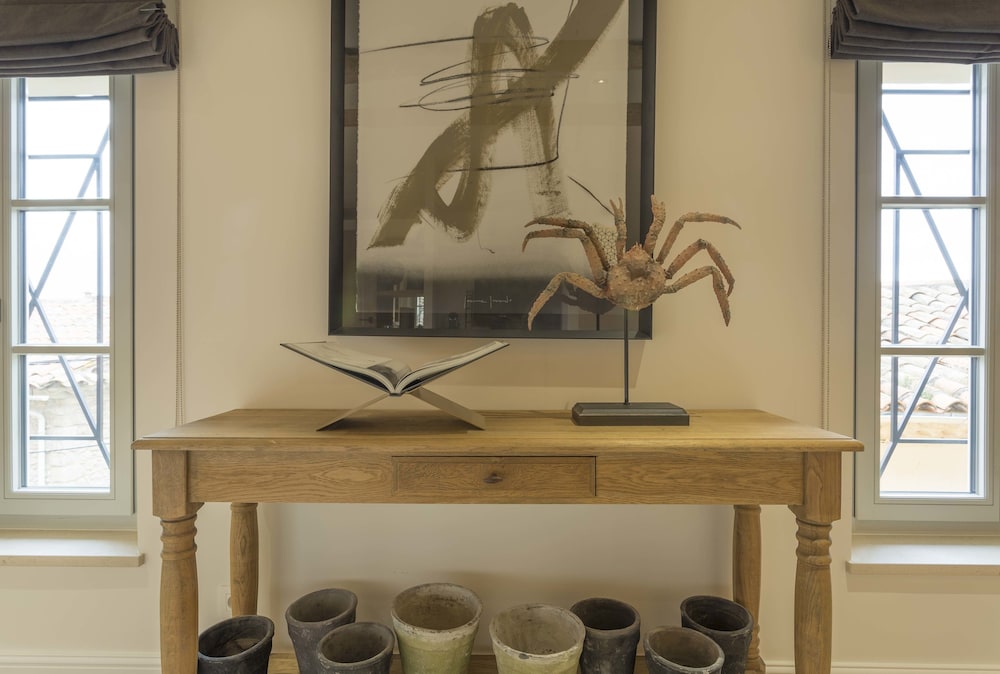 Mougins Luxury Retreats 3/50