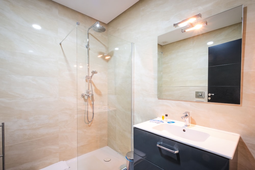 Hotel Asilah 32 24/25