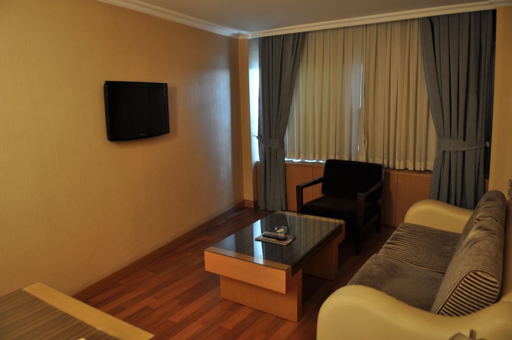 Surmeli Adana 15/30