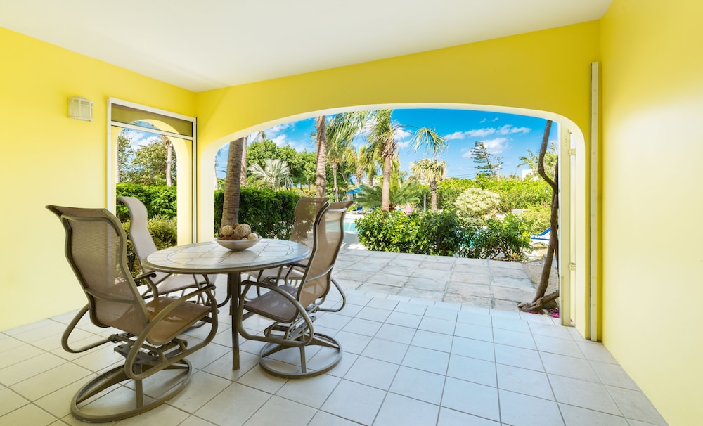 Inn At Grace Bay 16/33