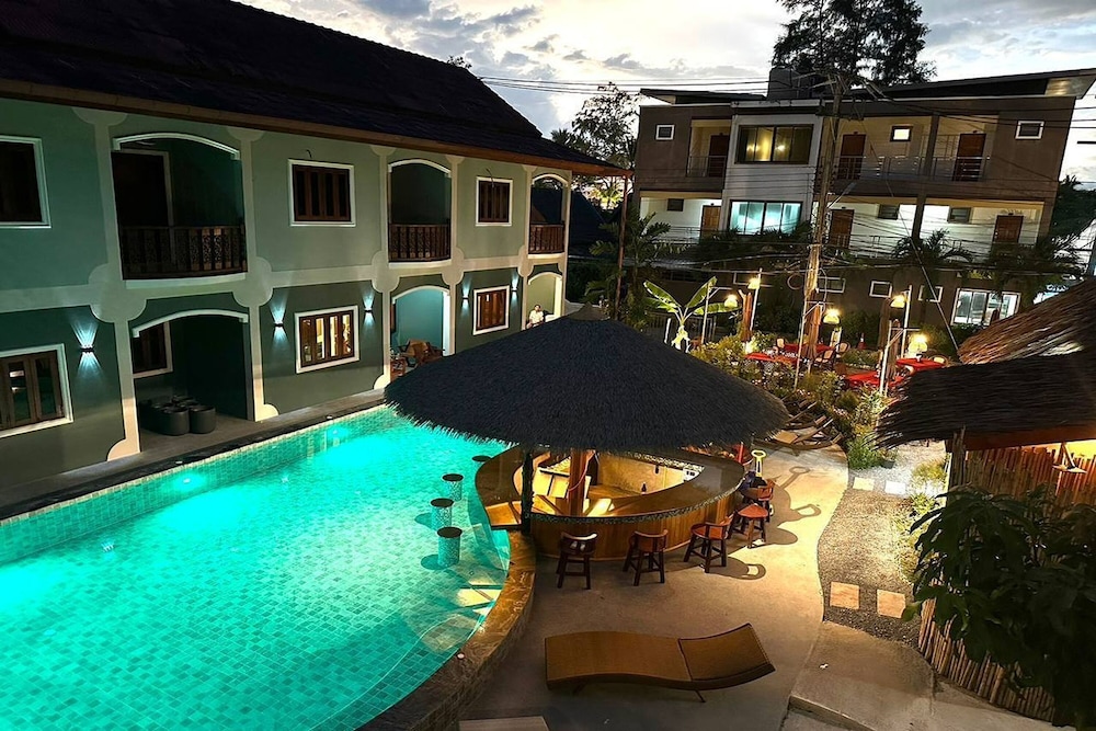 Ginis Beach Resort by ZUZU 9/59