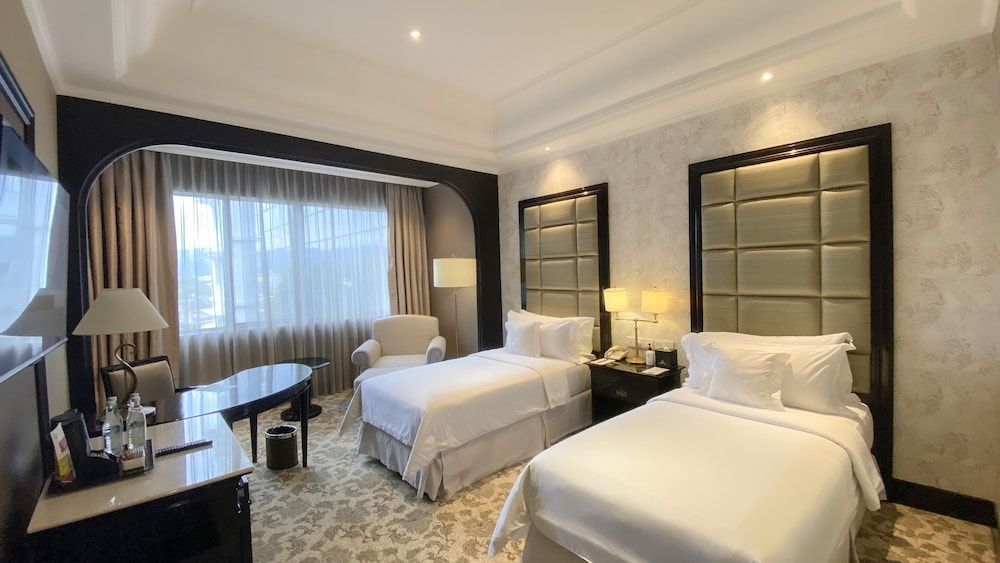 The Papandayan Hotel 15/60