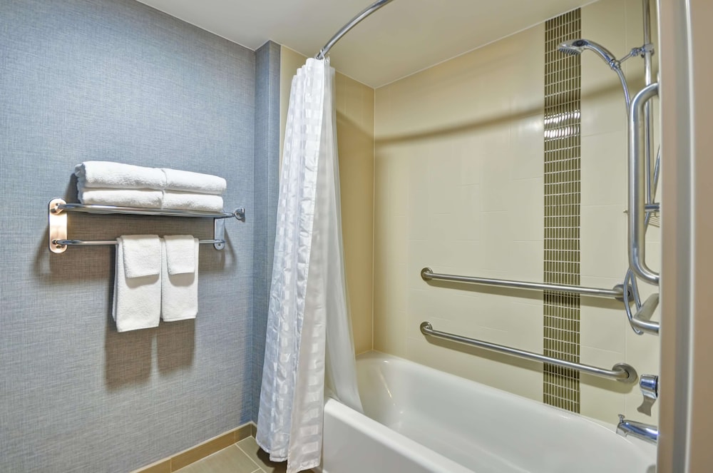 Hyatt Place Minneapolis Airport South 42/43