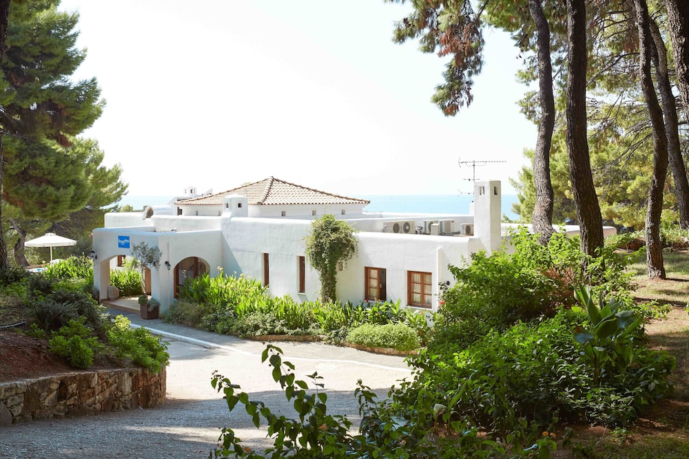 Marpunta Resort 61/65