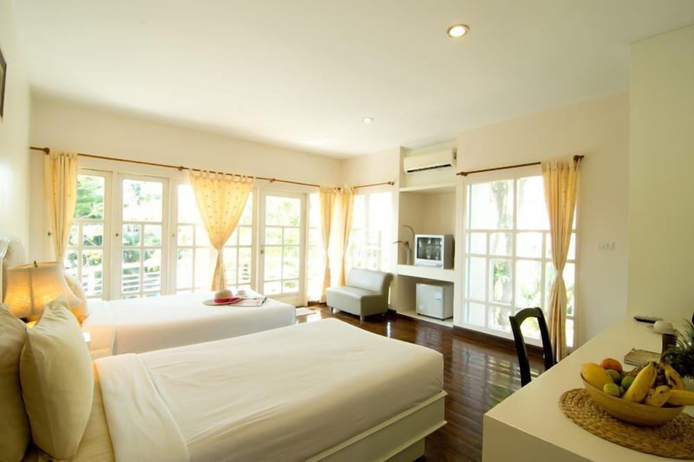 MAKATHANEE RESORT 26/63