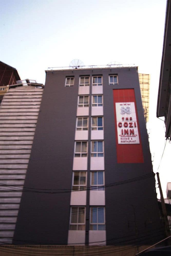 The Cozi Inn Bangkok 2/47