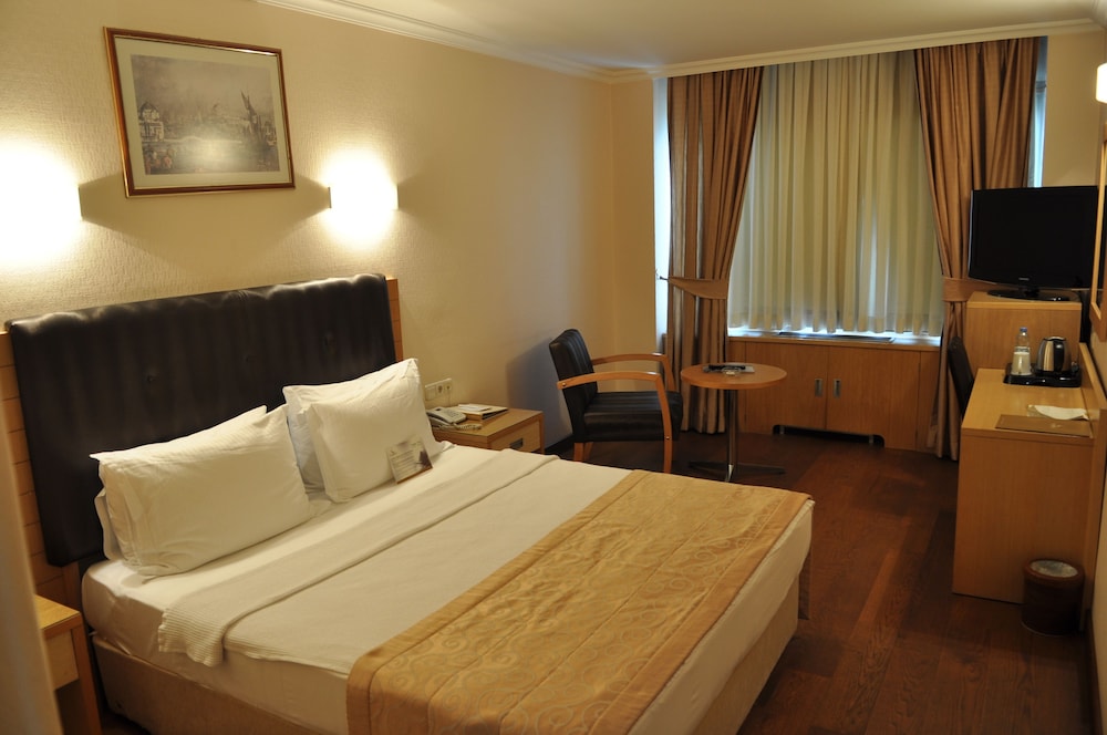 Surmeli Adana 3/30