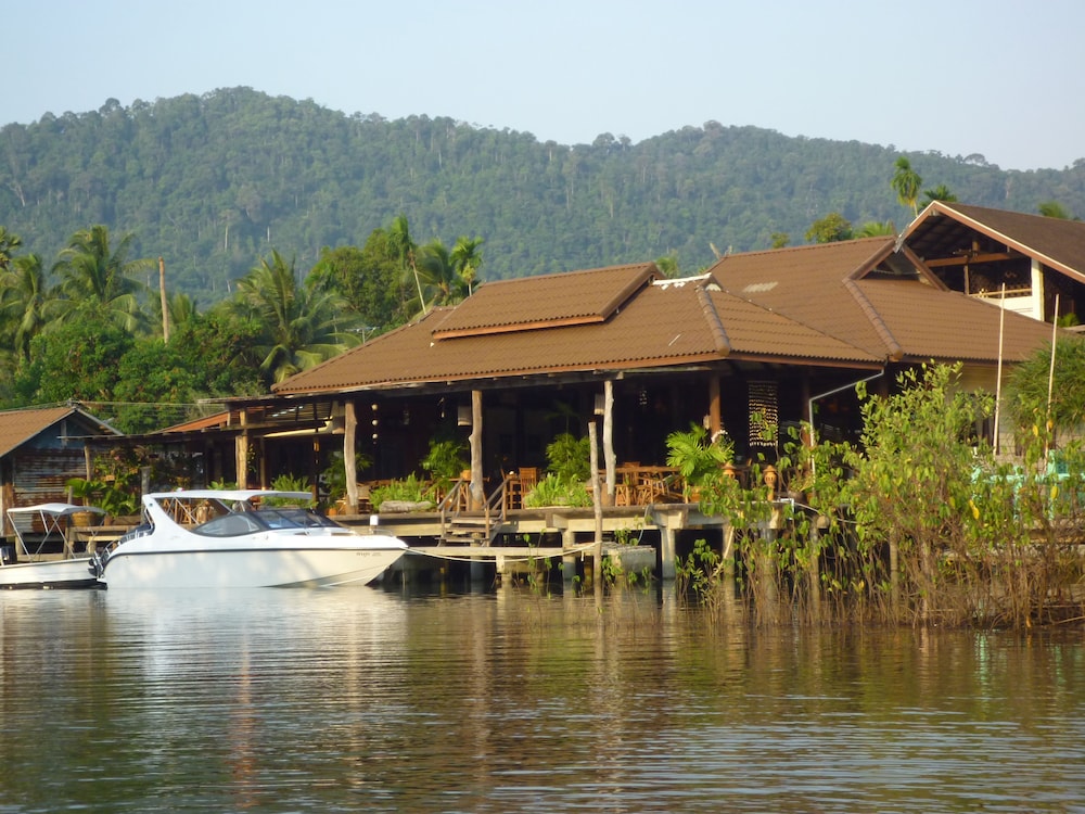 The Mangrove Hideaway Koh Chang 28/42