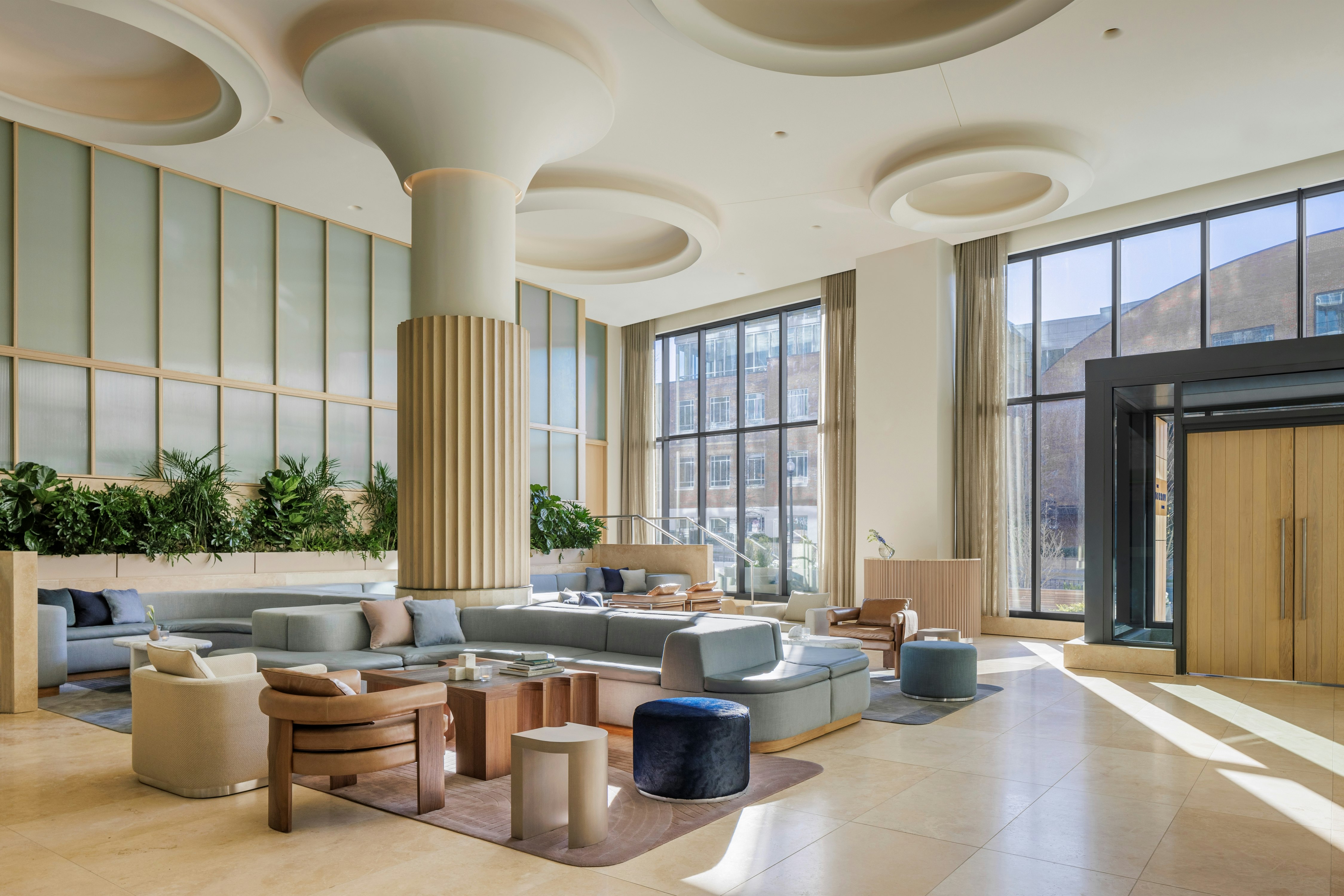 The Morrow Washington DC, Curio Collection by Hilton 25/52