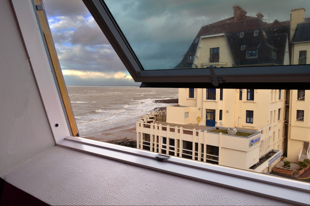 Hotel des Bains 5/42