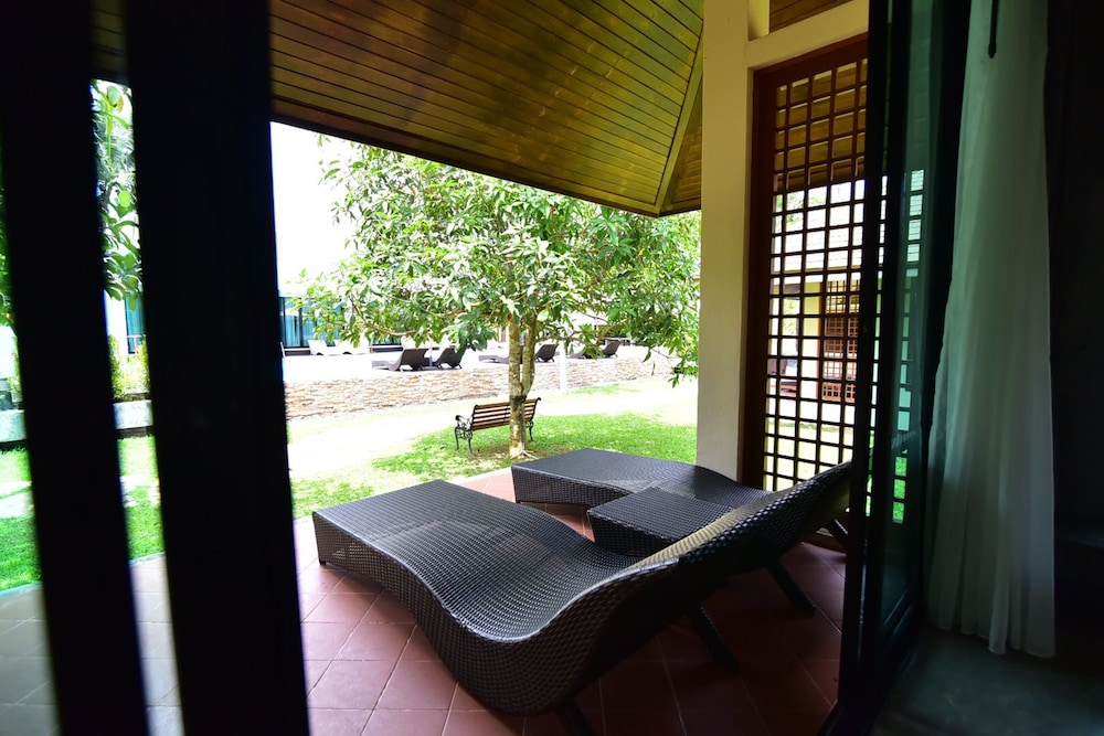 Mook Lamai Resort And Spa 56/75