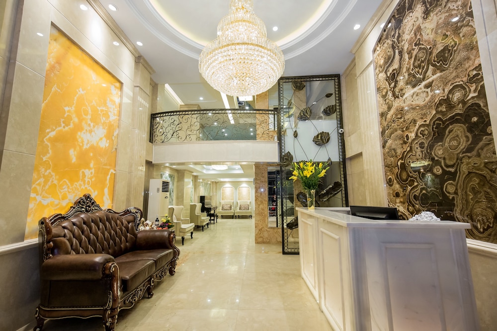 Little Hanoi Deluxe Hotel 7/55