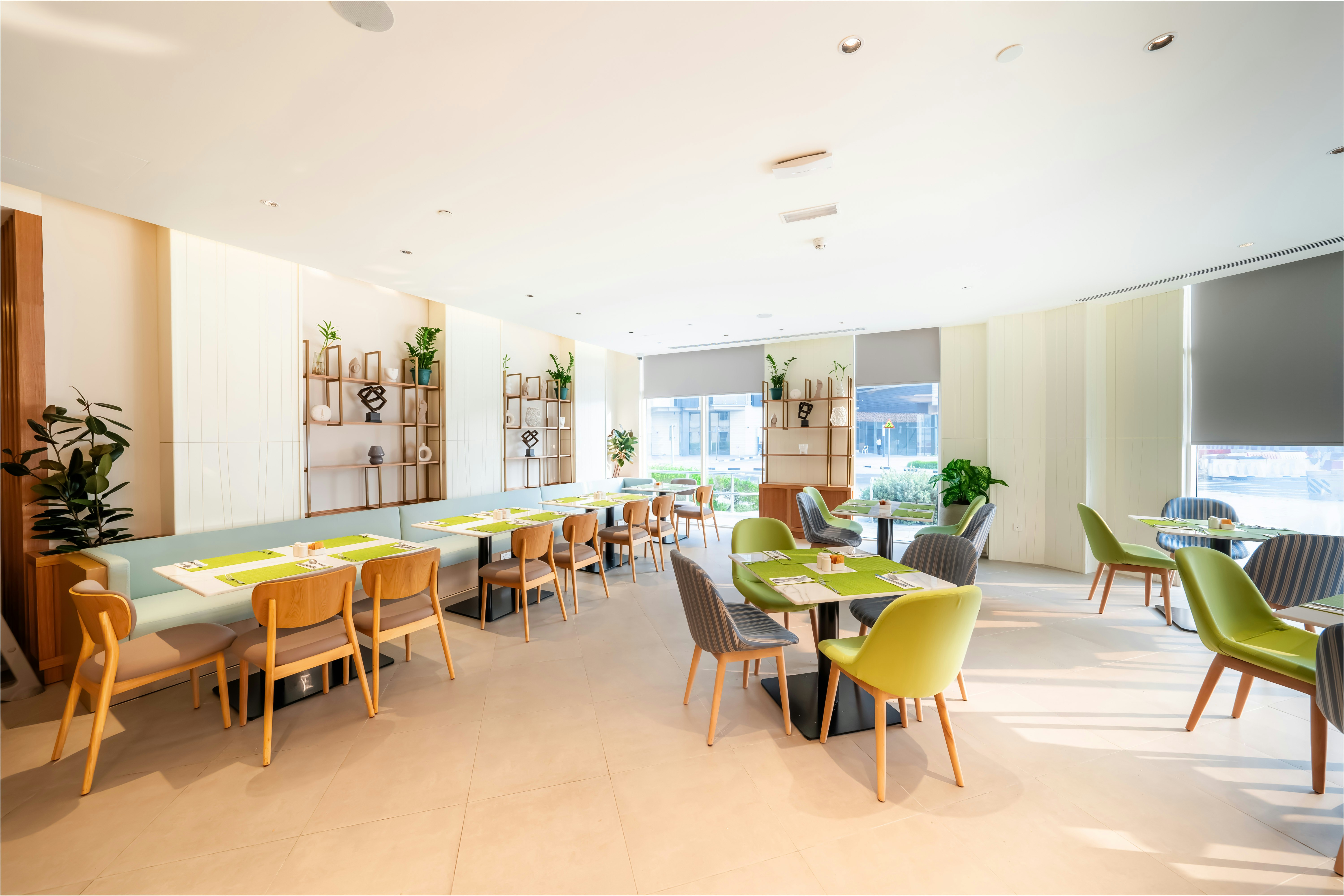 restaurant cafeteria