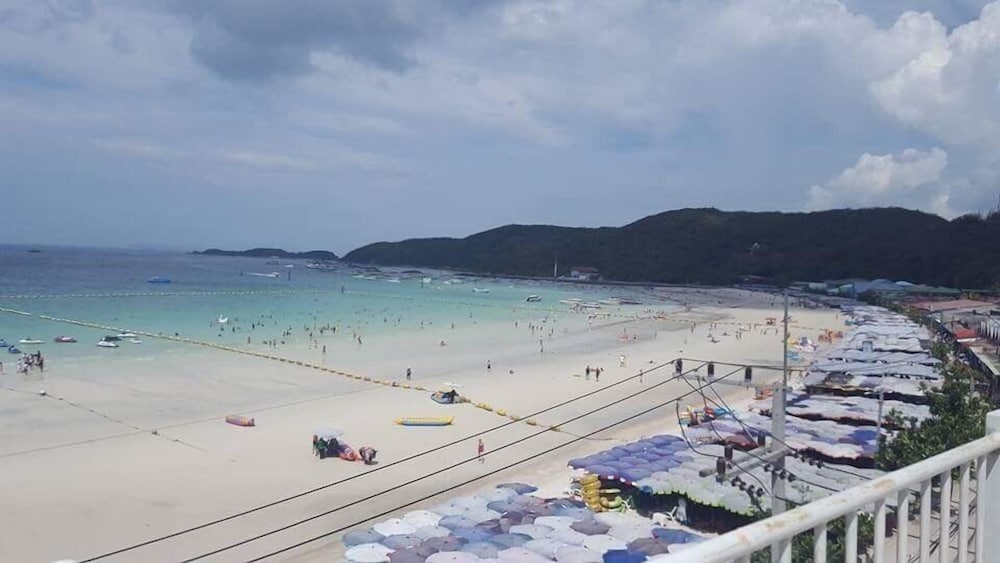 Sealey Resort Koh Larn 36/41