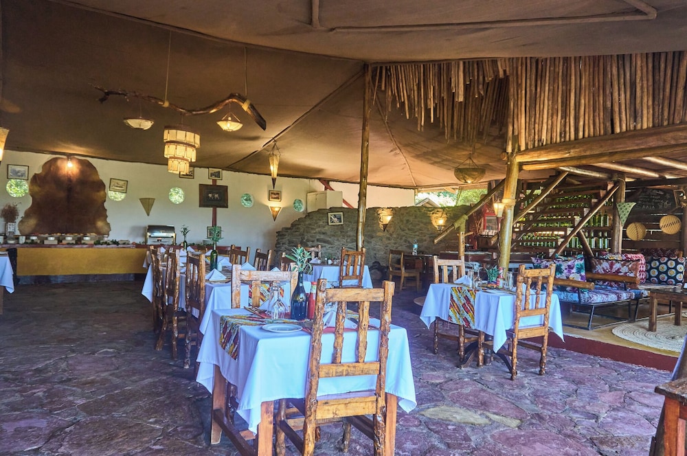 IKOMA TENTED CAMP 39/50