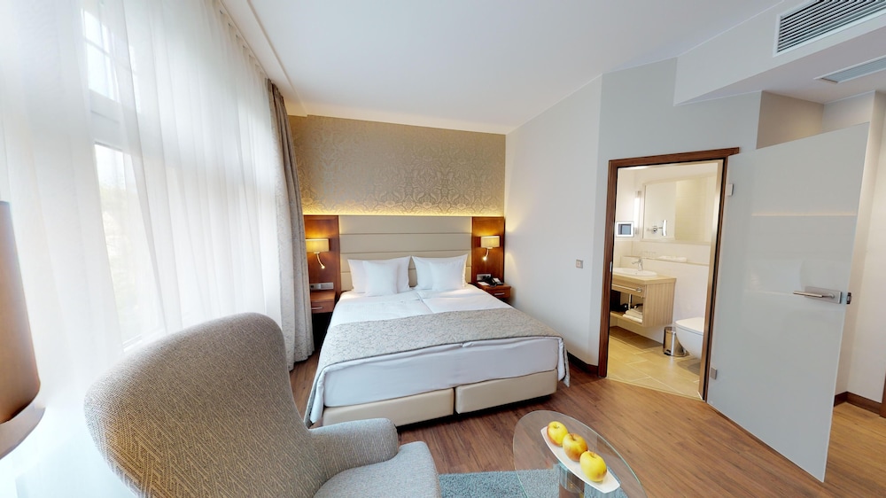 Hotel Oranien Wiesbaden 14/66