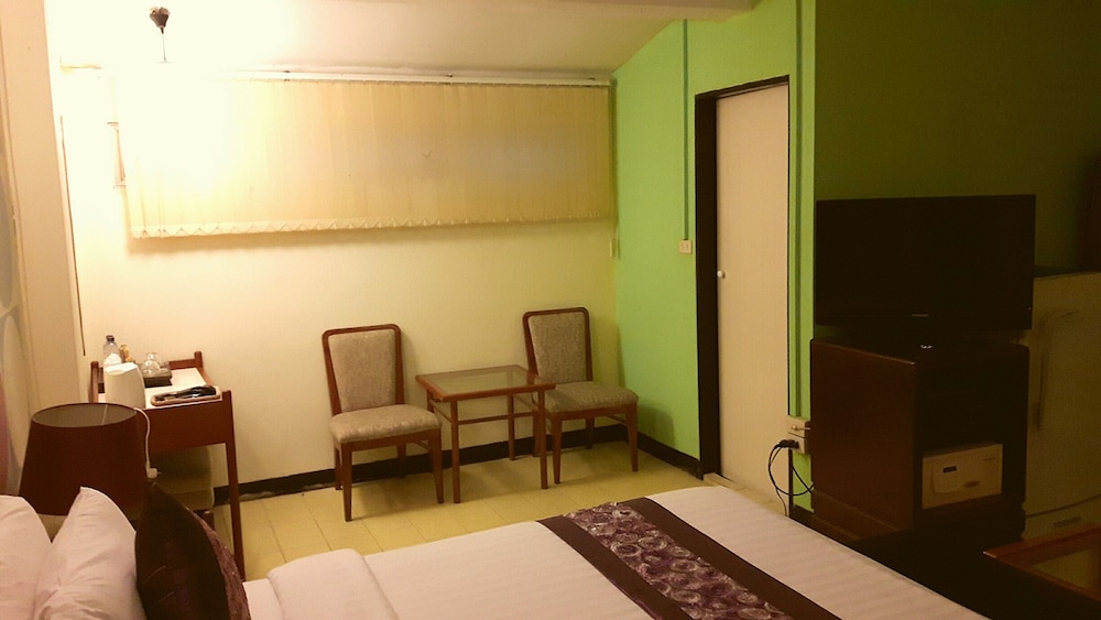 Sawasdee Sukhumvit Inn Hotel 23/38