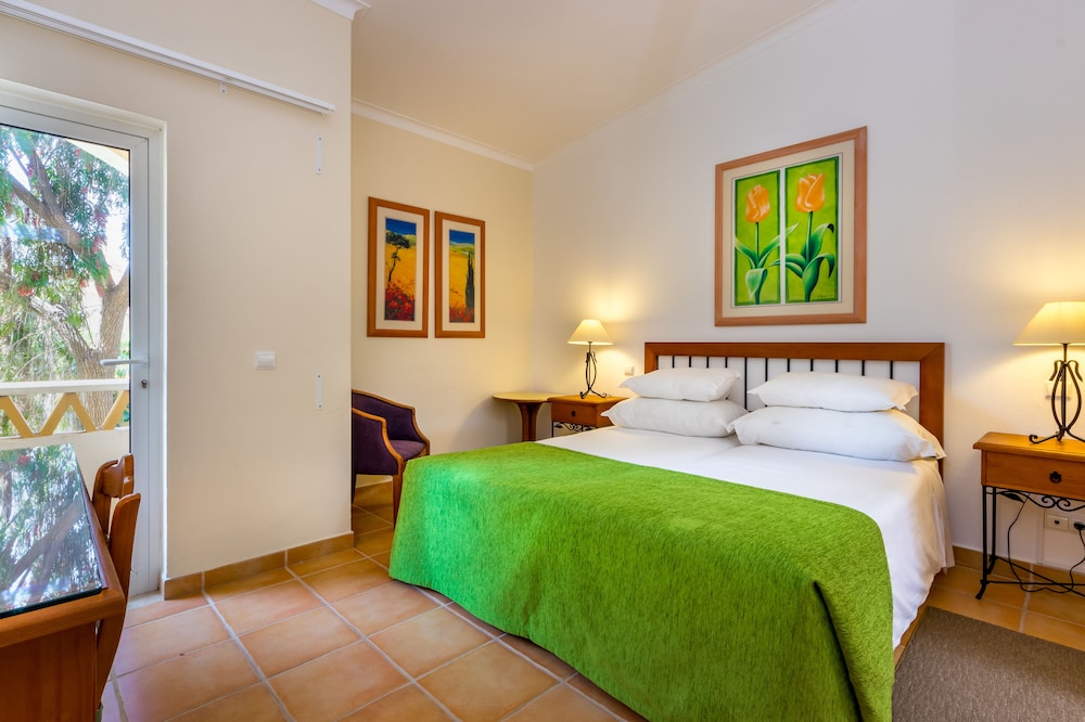 Pestana Palm Gardens 9/50