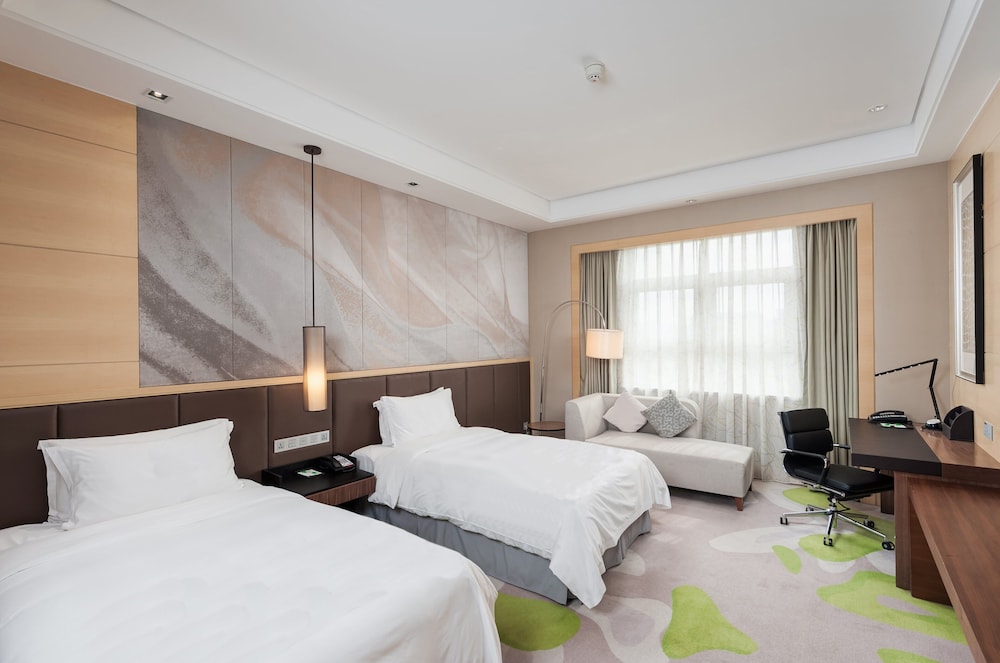 Holiday Inn Qingdao Expo 10/34