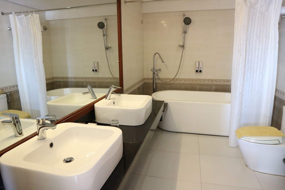 Golden Phoenix Hotel Boracay 47/50