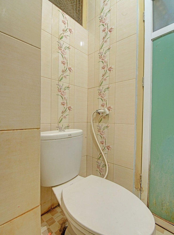 Hotel O Padang City Center Near Gunung Padang Formerly Hotel Fitriaendika 22/26