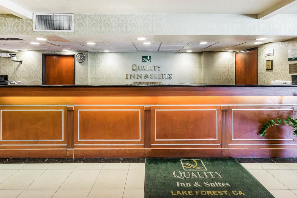 Comfort Inn & Suites Irvine Spectrum 9/49