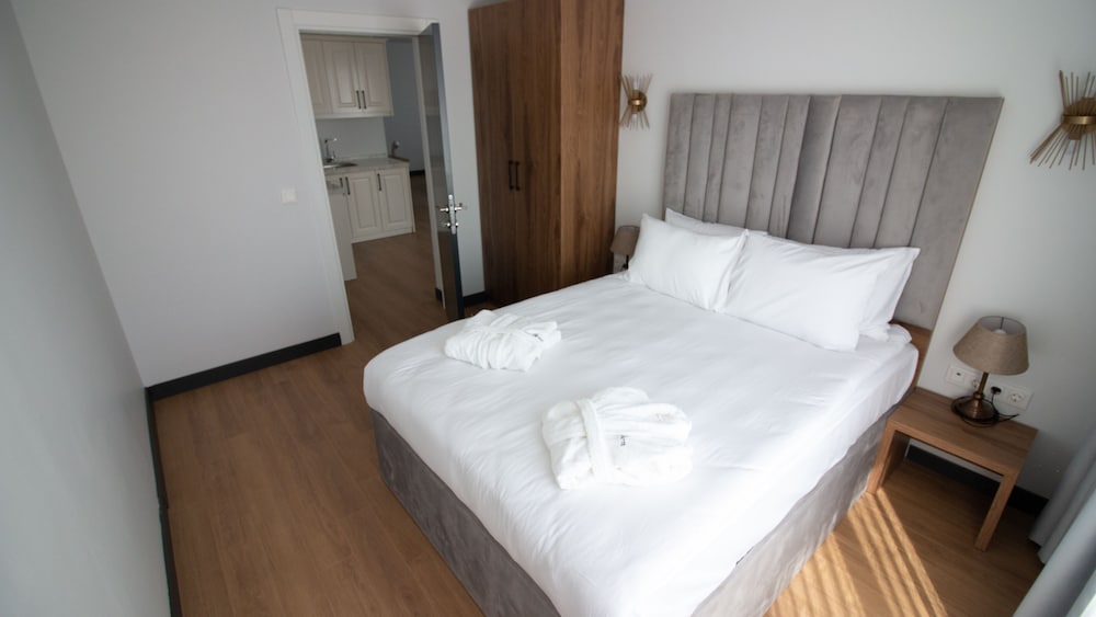 Lake Life Hotel 21/50