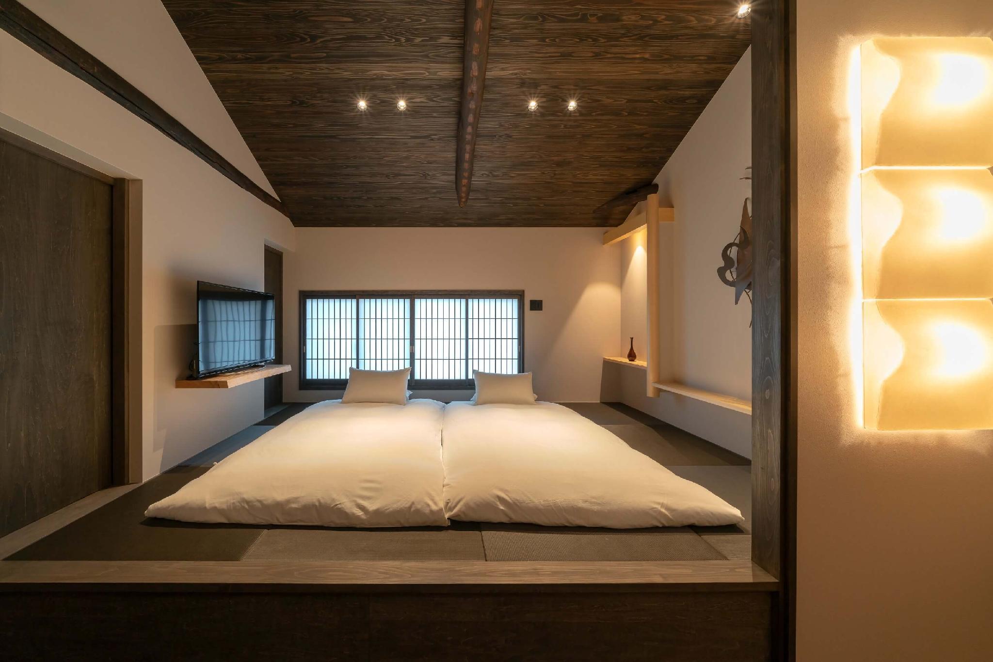 Loft, Town House, Suite