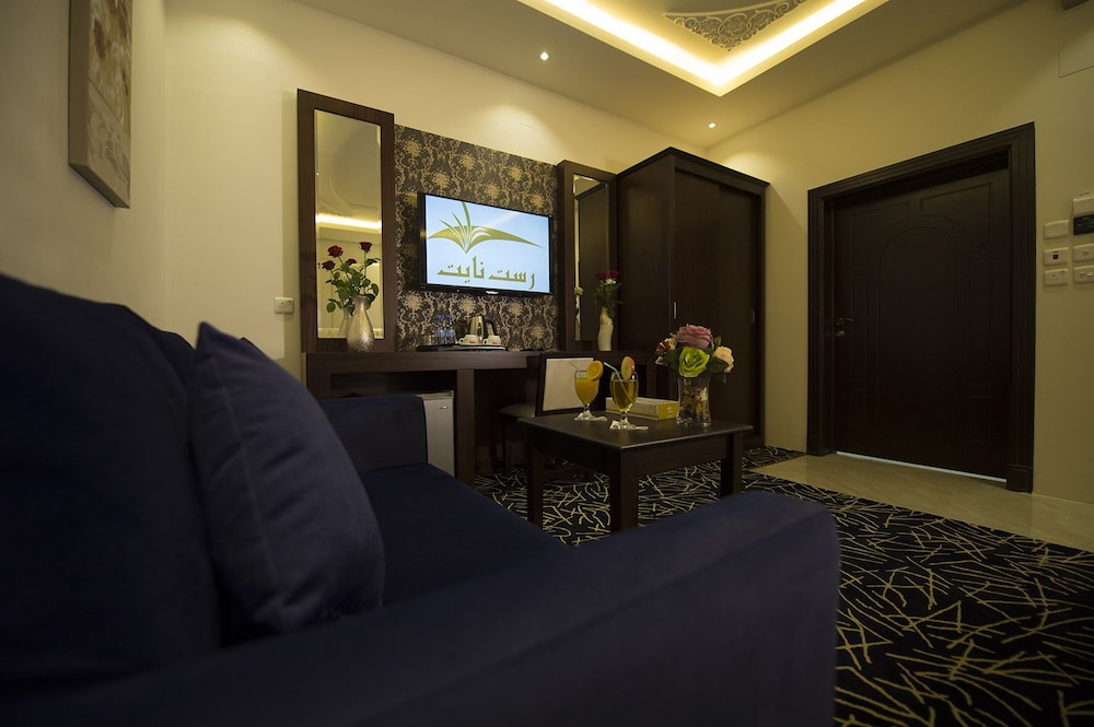 Rest Night Serviced Apartments Wadi Al Dawasir 50/58