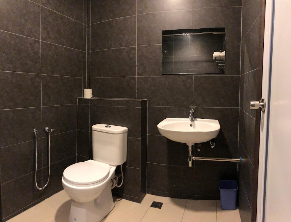 HOTEL REGAL MALAYSIA 50/58