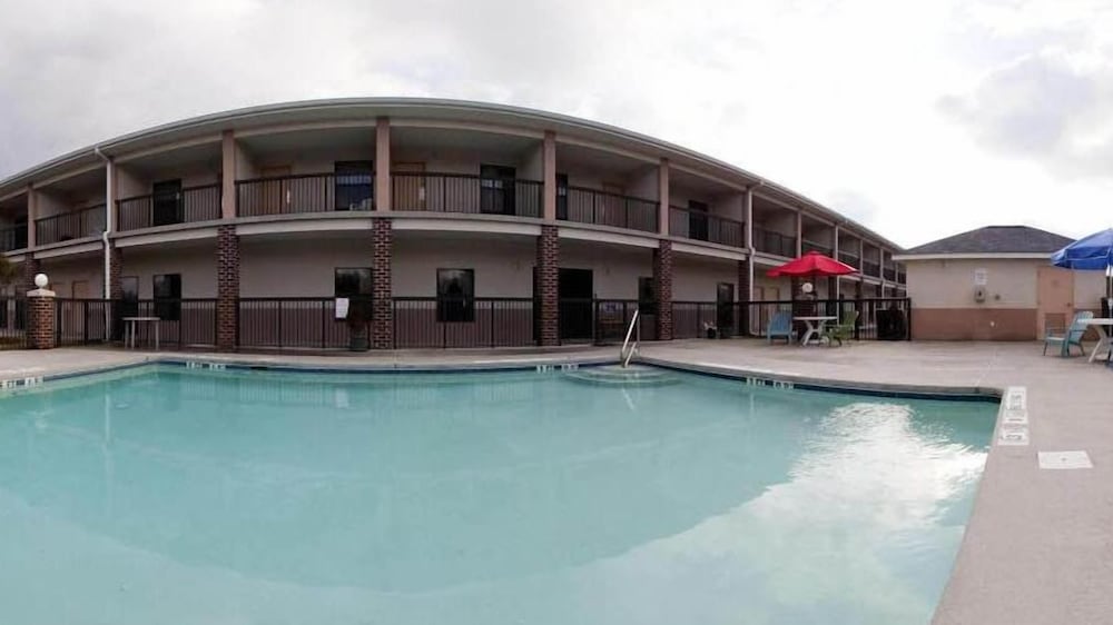 Holiday Inn Express Plymouth 5/54
