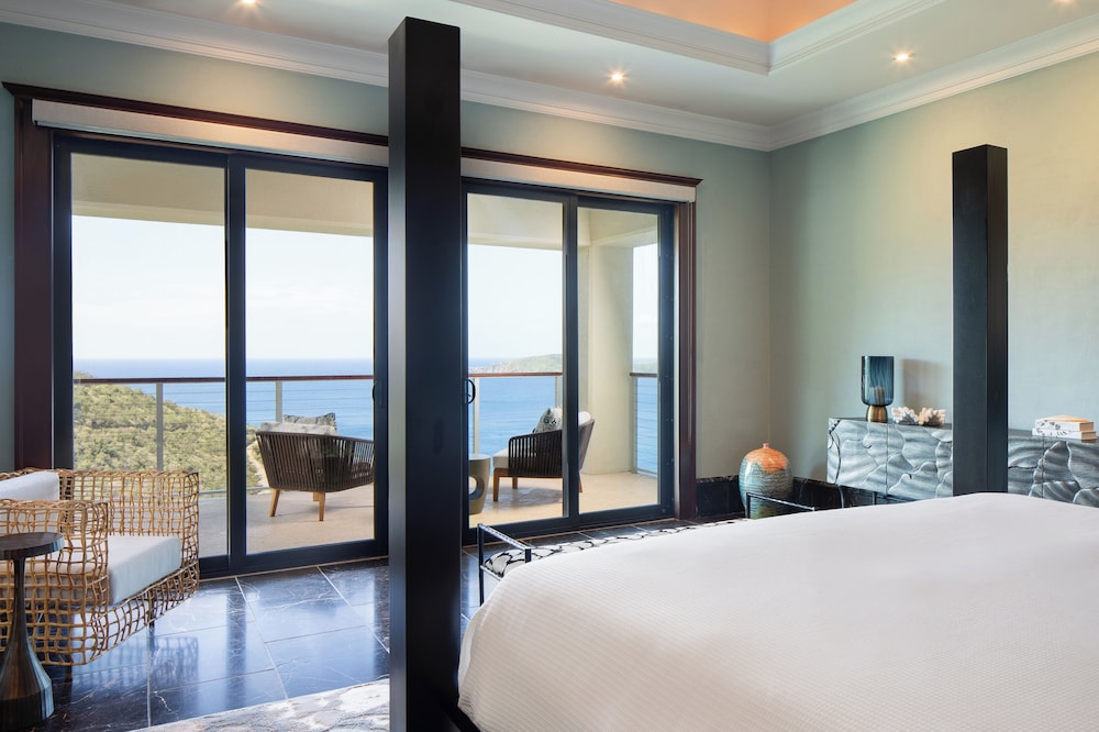 PETER ISLAND RESORT AND SPA 20/55