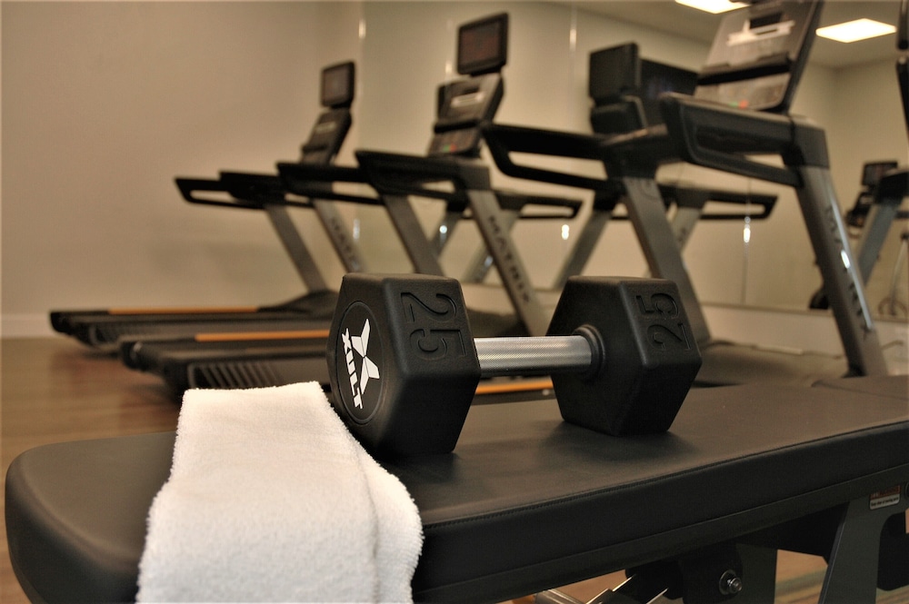 Holiday Inn Express And Suites Edmonton Sw Windermere 43/78