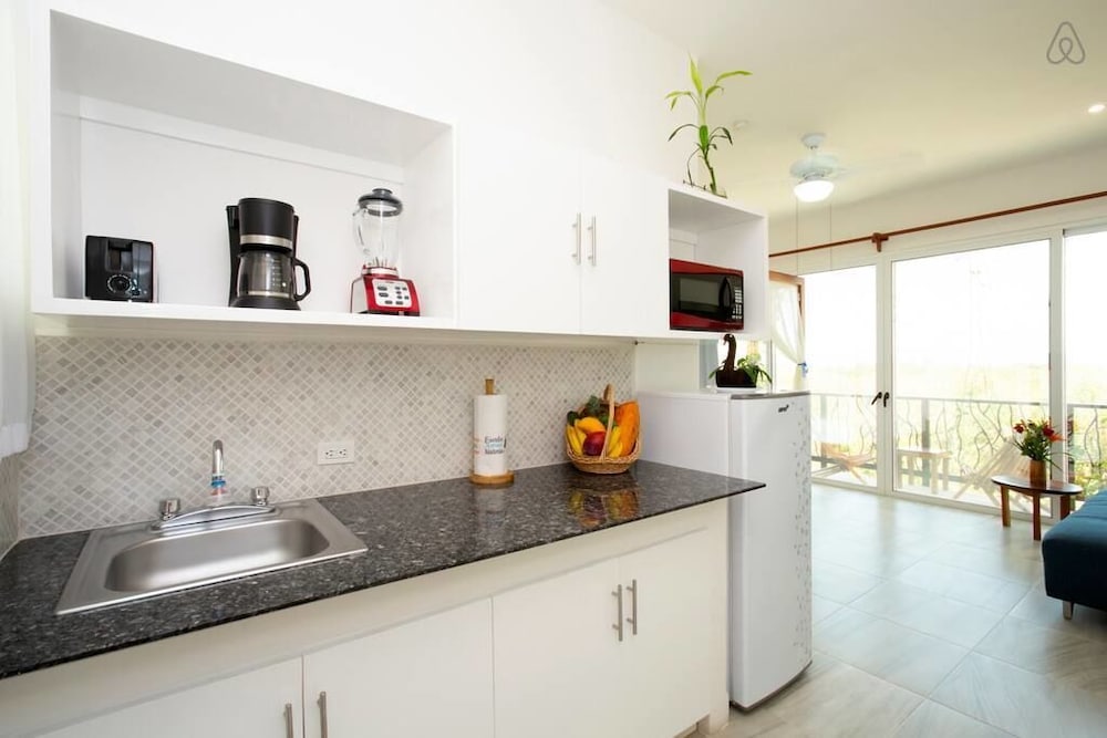 Ocean Zen Suites 50/50