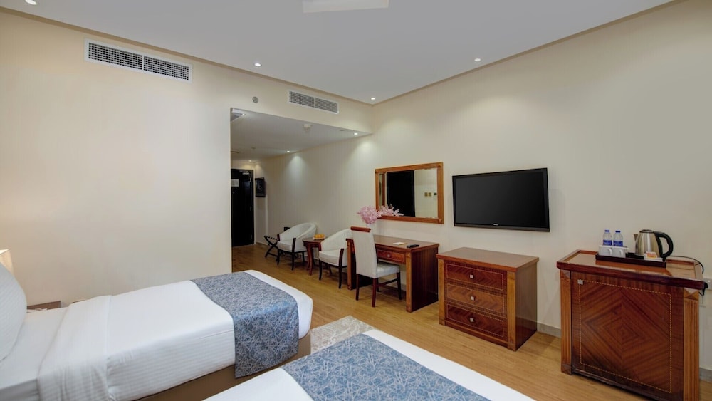 Vendome Plaza Hotel 34/62