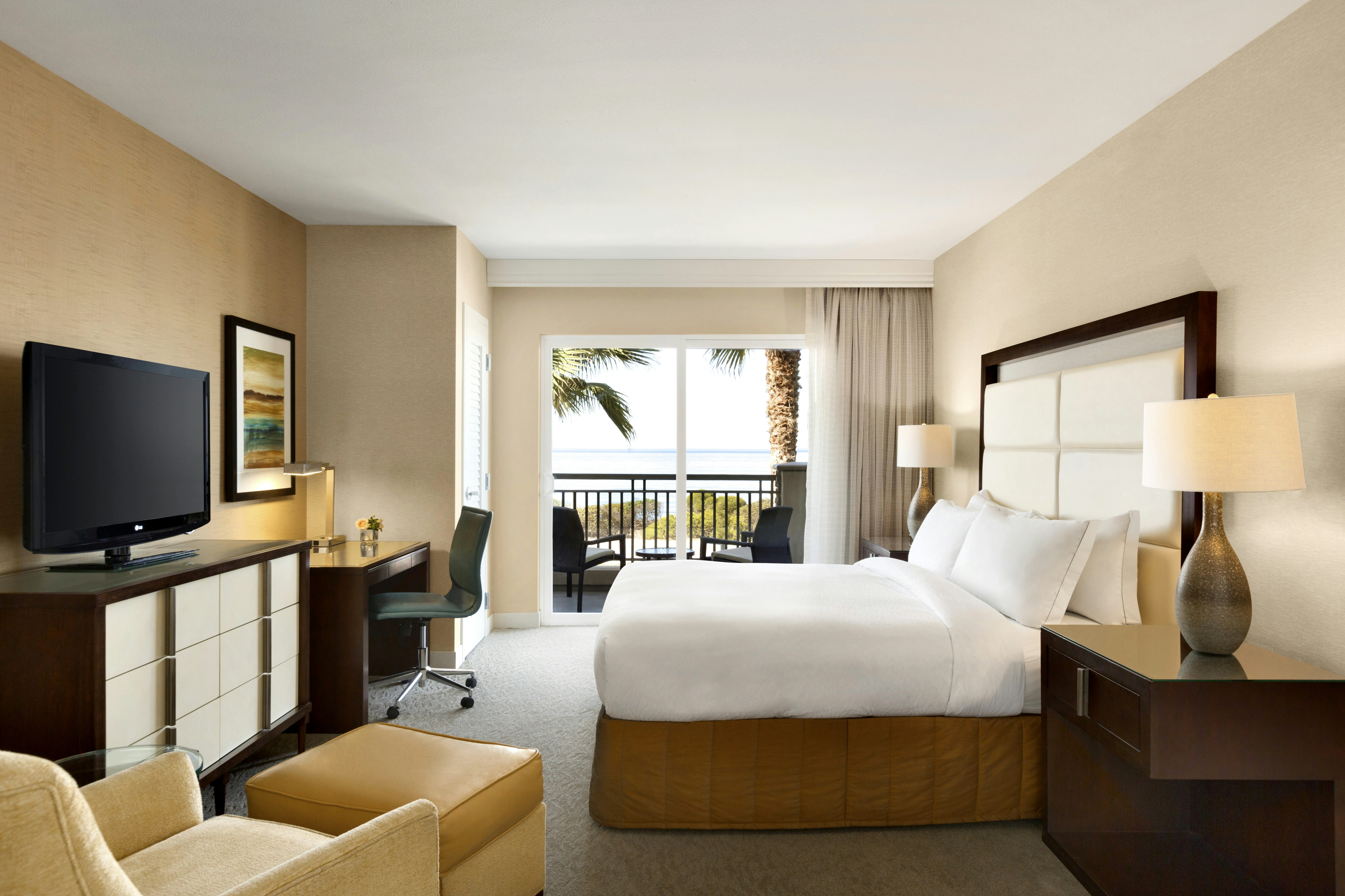 Cape Rey Carlsbad Beach, a Hilton Resort and Spa 11/77