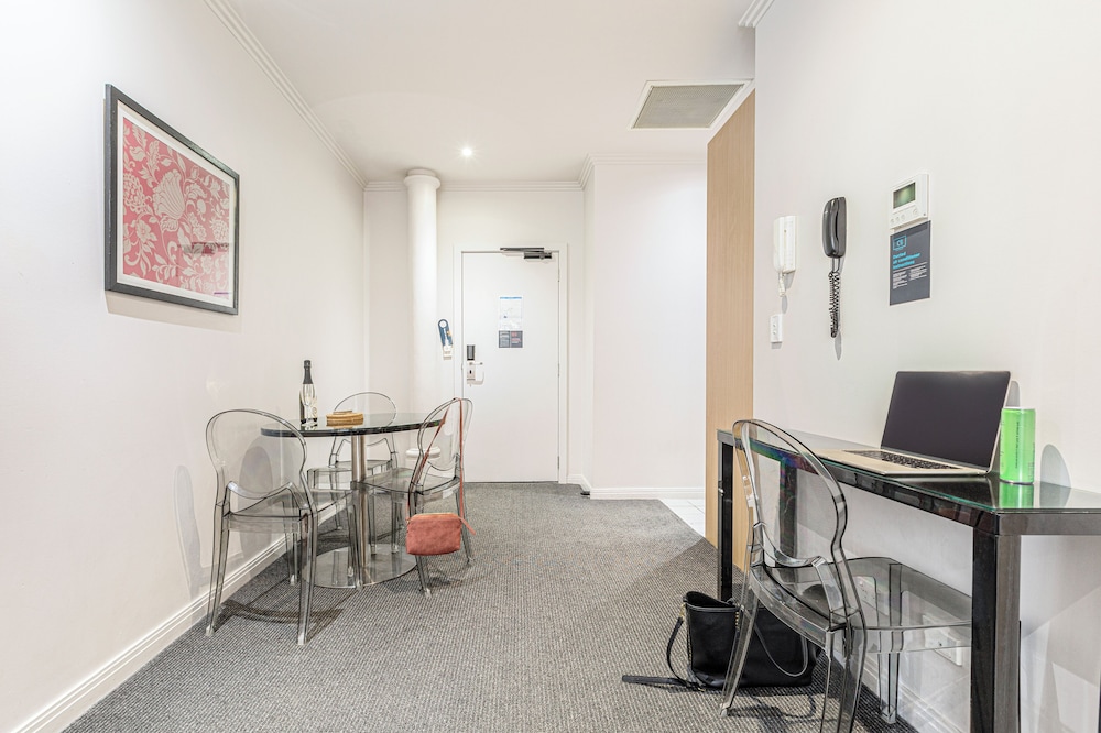 Punthill Flinders Lane 55/64