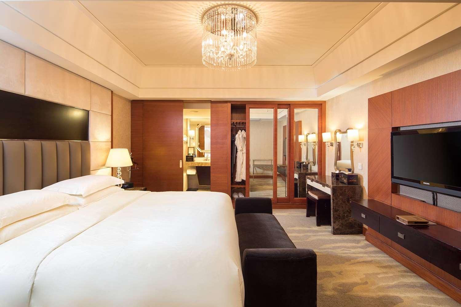 Wyndham Grand Plaza Royale Hangzhou 4/40