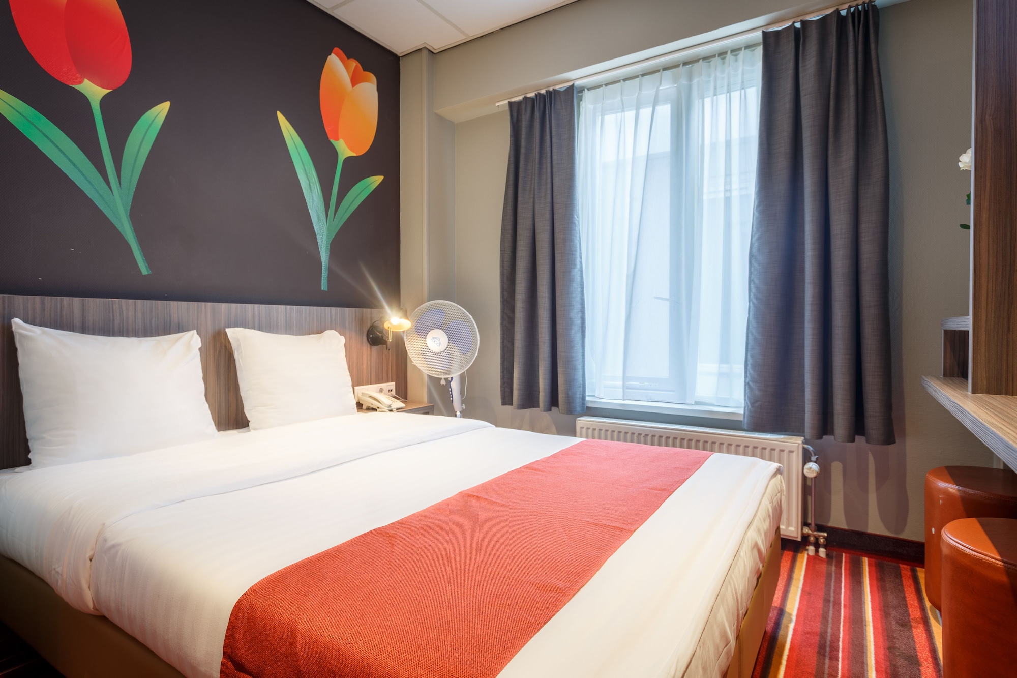 STANDARD, DOUBLE OR TWIN BED