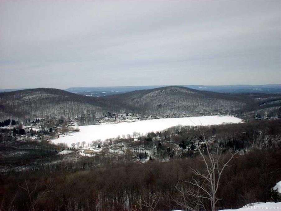 Pocono Inn At Water Gap 50/50