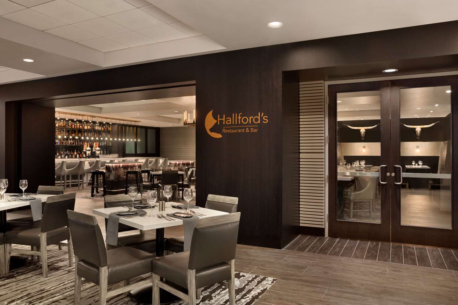 restaurant cafeteria