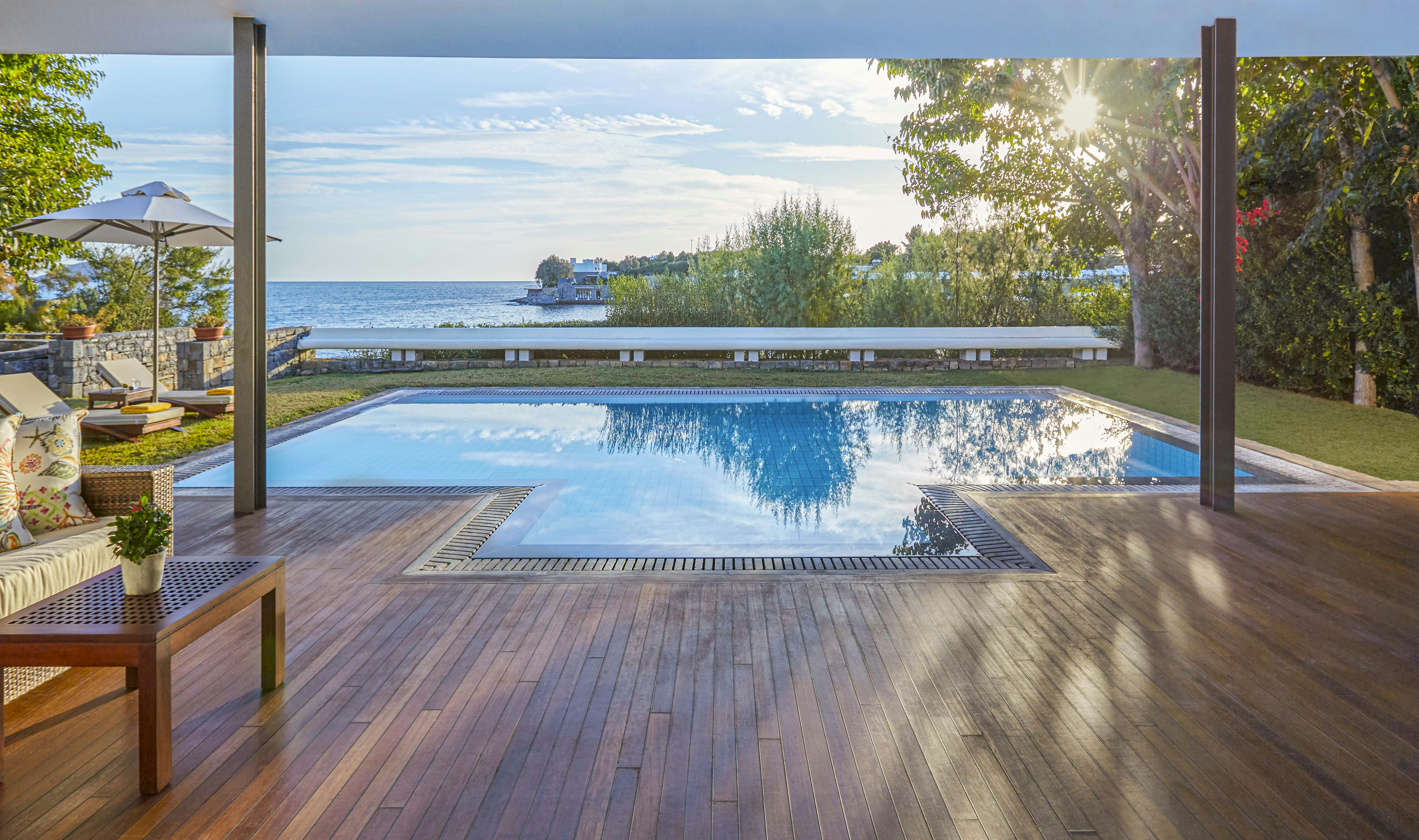 Grand Resort Lagonissi Hotel 24/50